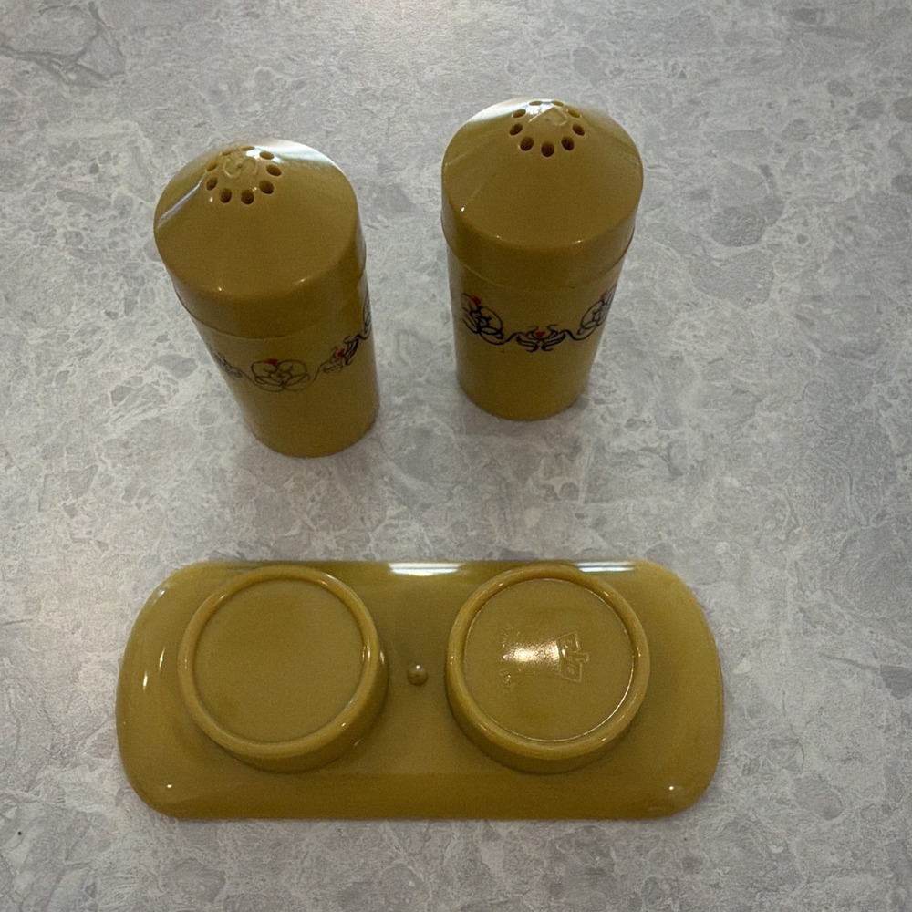 Vintage Fesco Yellow Salt and Pepper Shakers Set with Tray Holder Floral 3pc - Picture 7 of 7